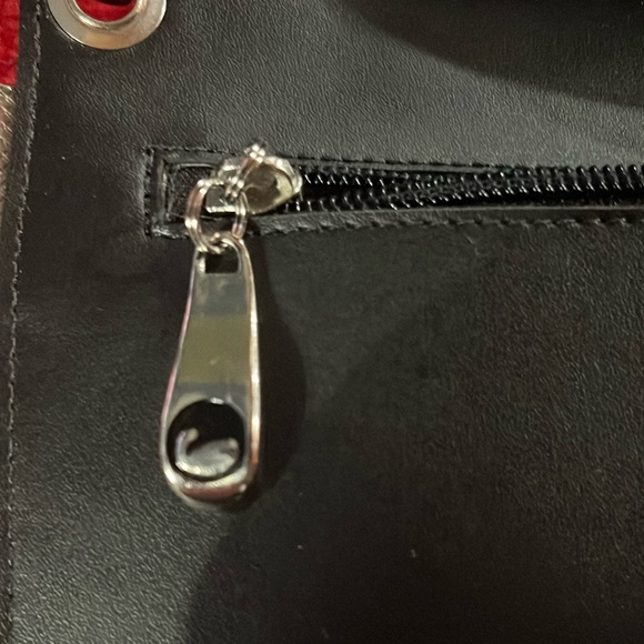 Black Shoulder Bag with Scenic Design - Picture 5 of 8